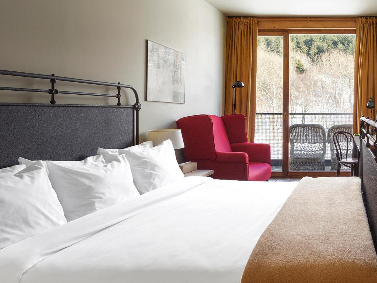 Rooms Hotel Kazbegi Exterior foto A room at the Hotel de la Plage